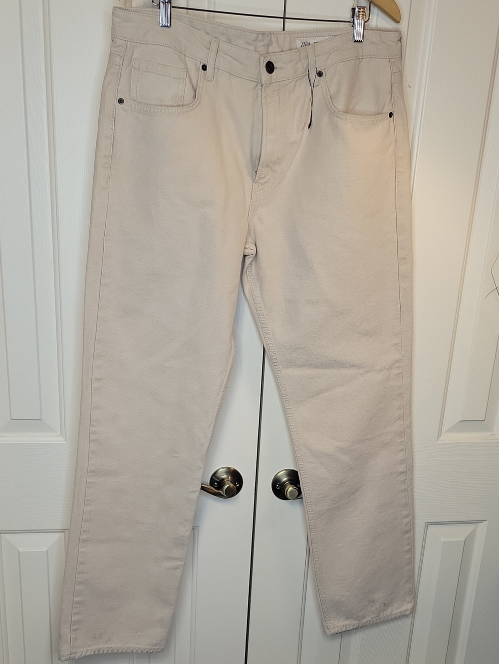 Zara Light Beige Jeans